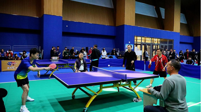 洲羽毛球的 洲羽毛球的